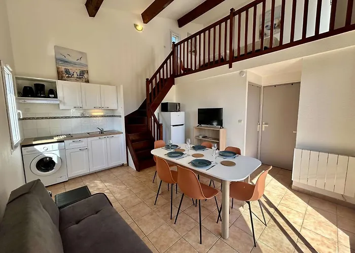 T2 Mezzanine Cap D'agde Ct700-098 * Agde